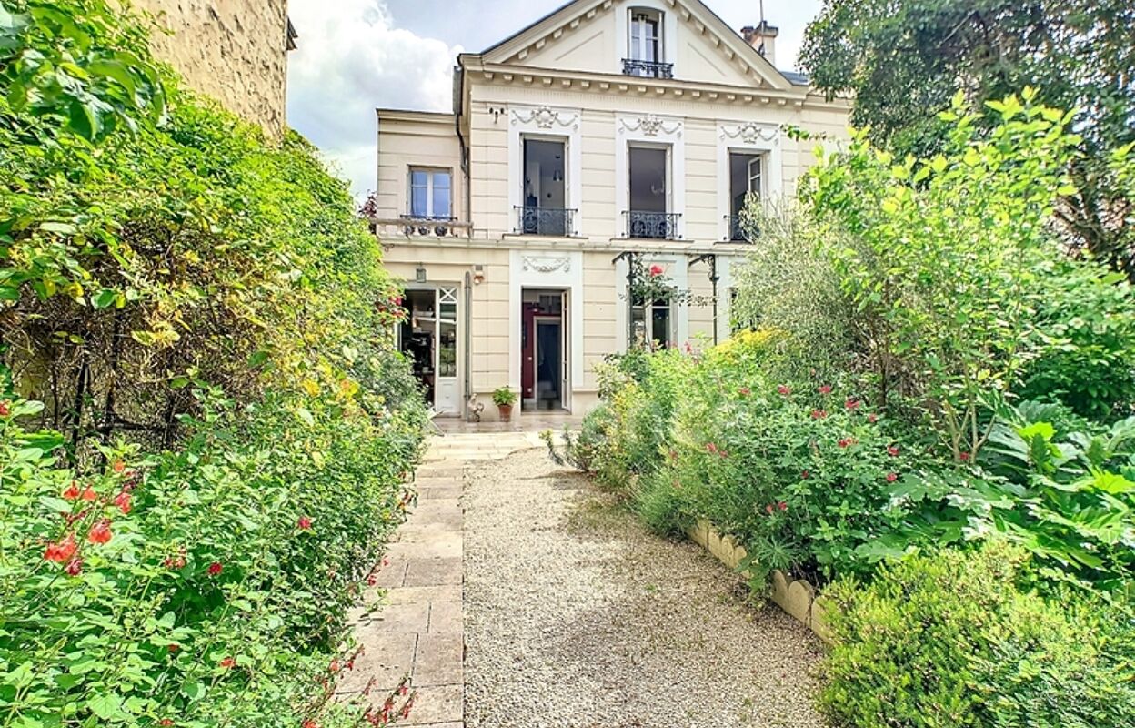 maison 8 pièces 200 m2 à vendre à Asnières-sur-Seine (92600)