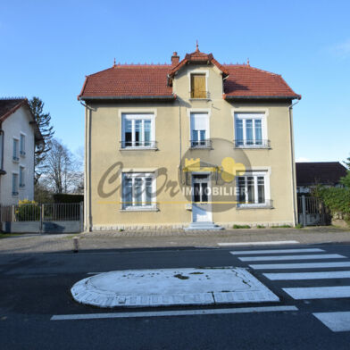 Maison 7 pièces 176 m²