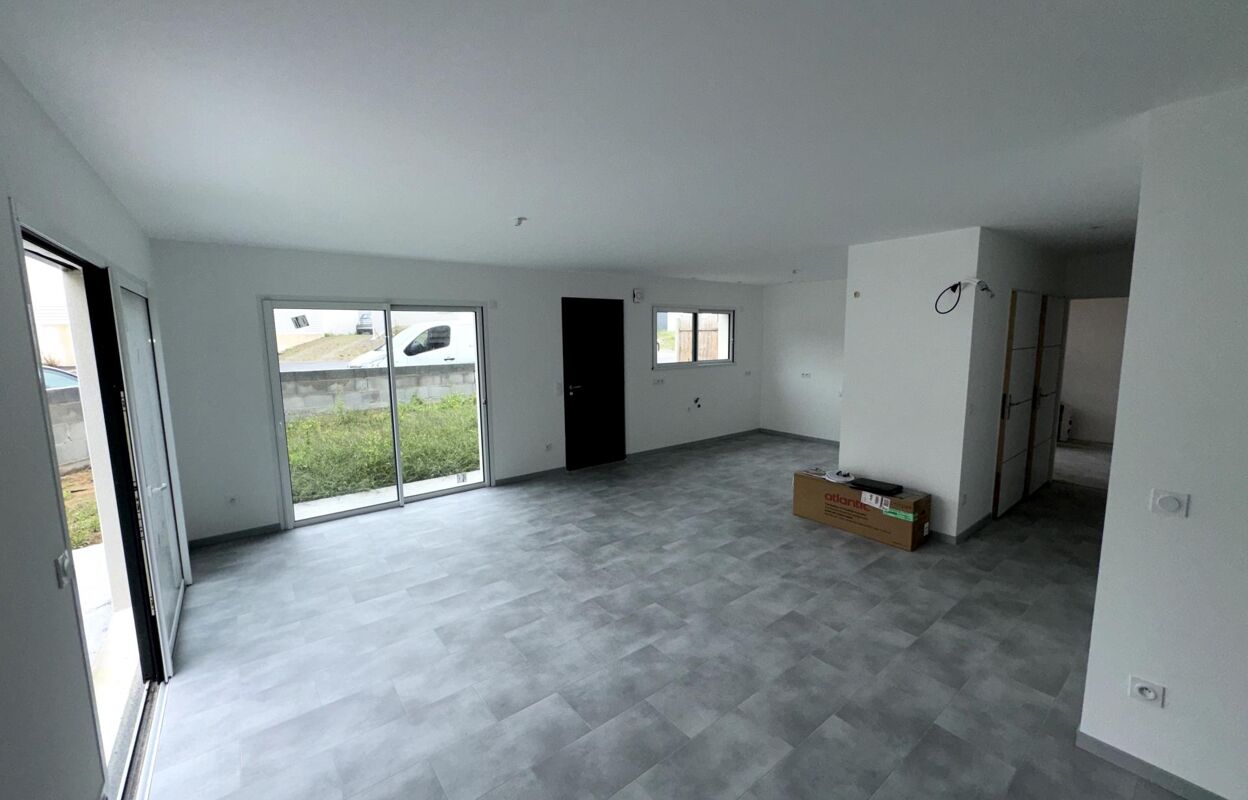 maison 3 pièces 72 m2 à vendre à Landeronde (85150)