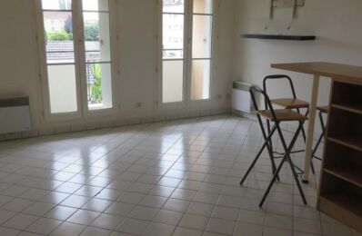 location appartement 720 € CC /mois à proximité de Vaux-le-Pénil (77000)