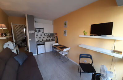 location appartement 790 € CC /mois à proximité de Saint-Denis (93210)