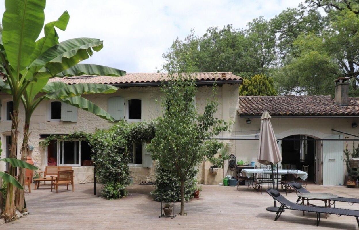 maison 5 pièces 193 m2 à vendre à Cavignac (33620)