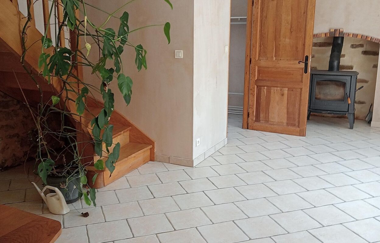 maison 6 pièces 154 m2 à vendre à Fontenay-le-Comte (85200)