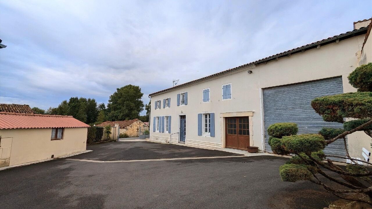 maison 3 pièces 111 m2 à louer à Saint-Martial-sur-Né (17520)