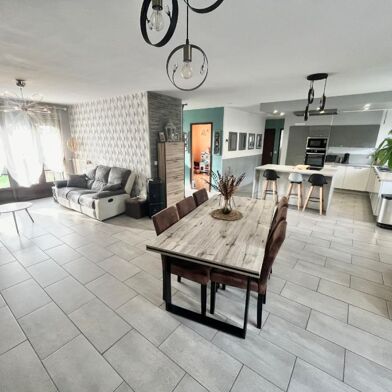 Maison 6 pièces 140 m²