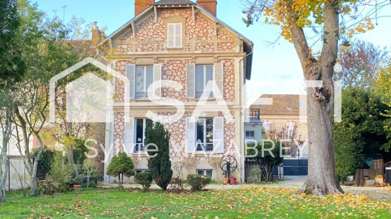 maison 11 pièces 210 m2 à vendre à Longueville (77650)