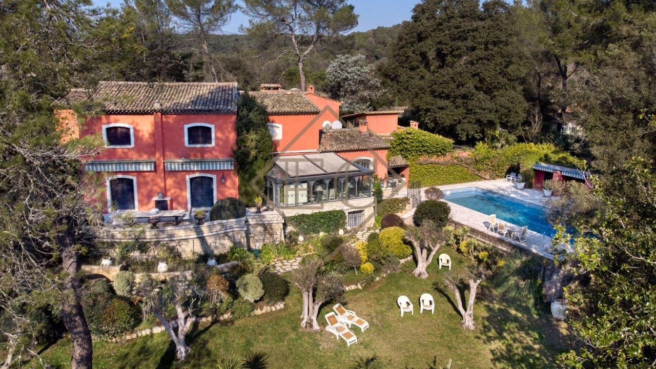 maison 8 pièces 450 m2 à vendre à Mougins (06250)