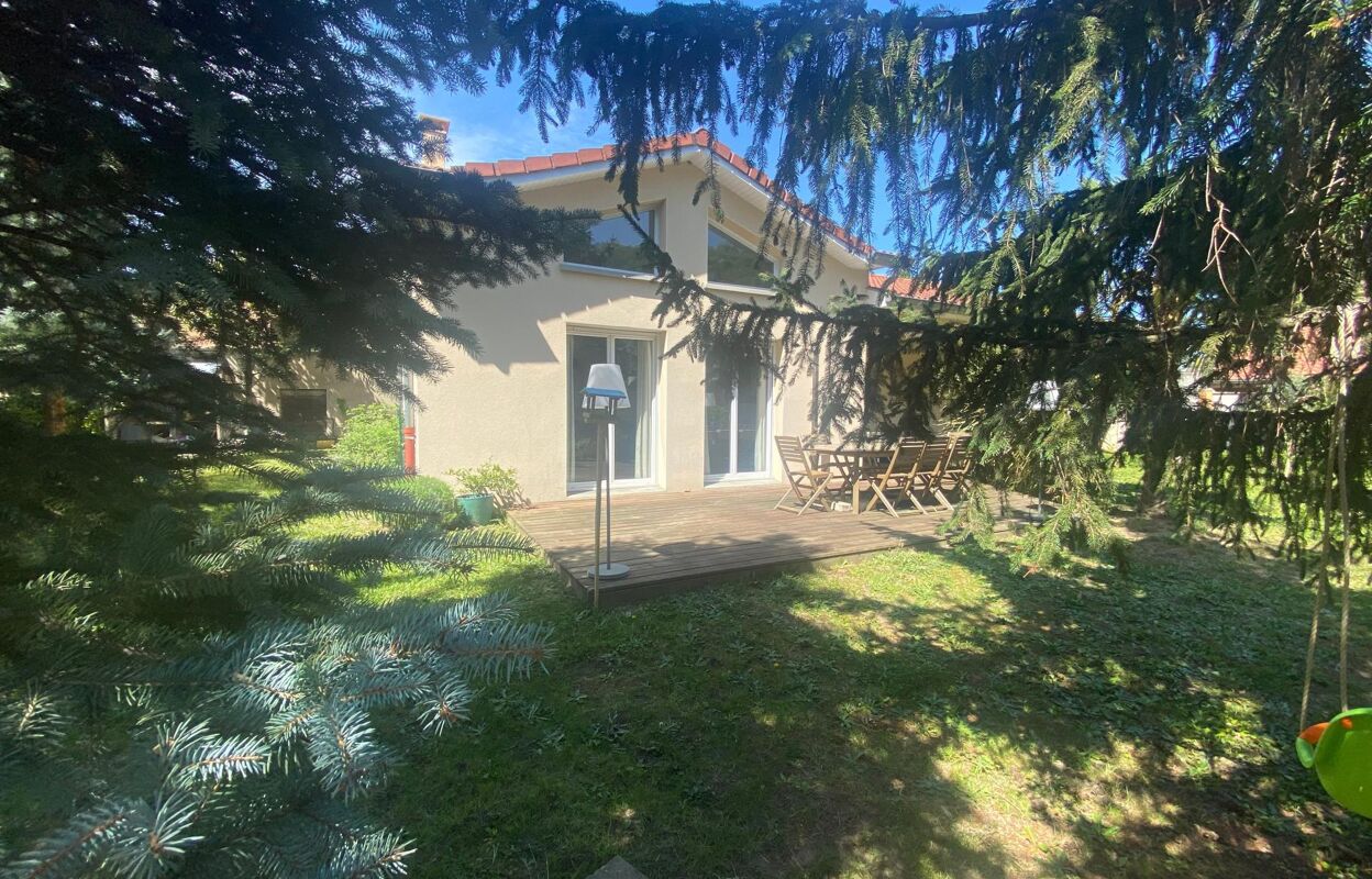 maison 4 pièces 123 m2 à vendre à Vienne (38200)