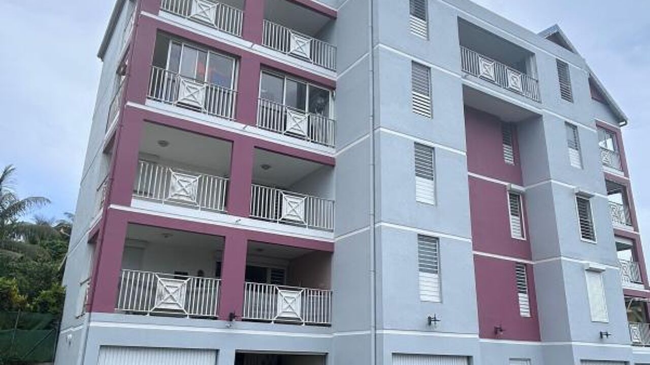 appartement 3 pièces 81 m2 à vendre à Fort-de-France (97200)