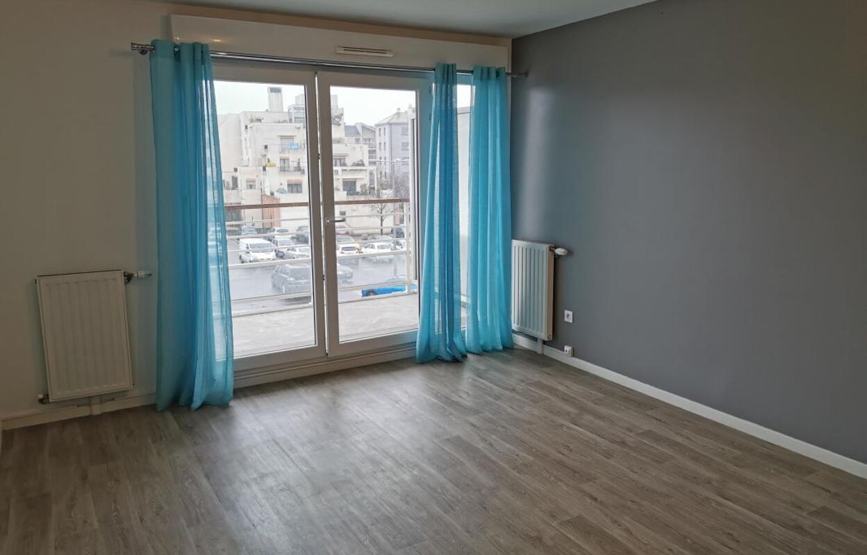 appartement 2 pièces 41 m2 à louer à Ermont (95120)