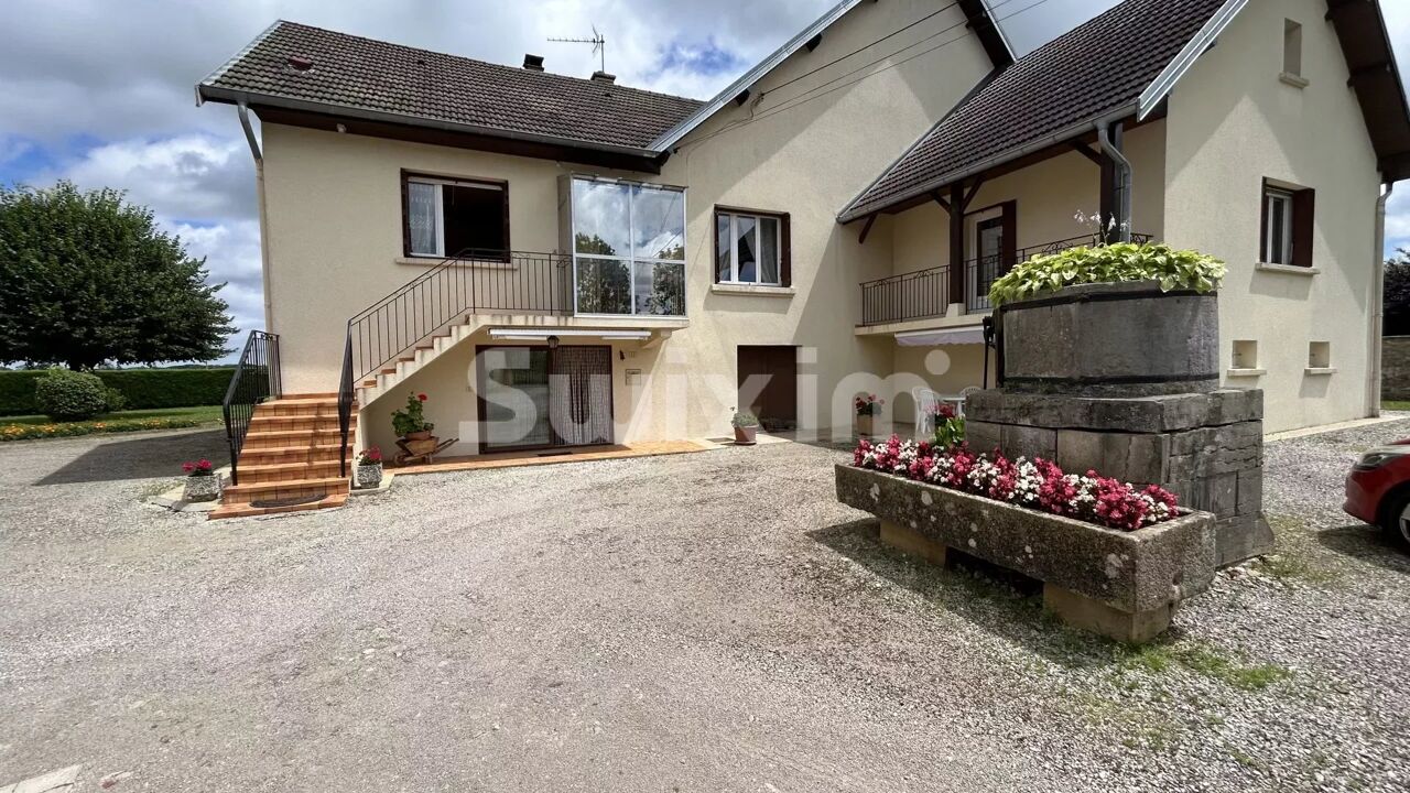 maison 6 pièces 127 m2 à vendre à Trenal (39570)