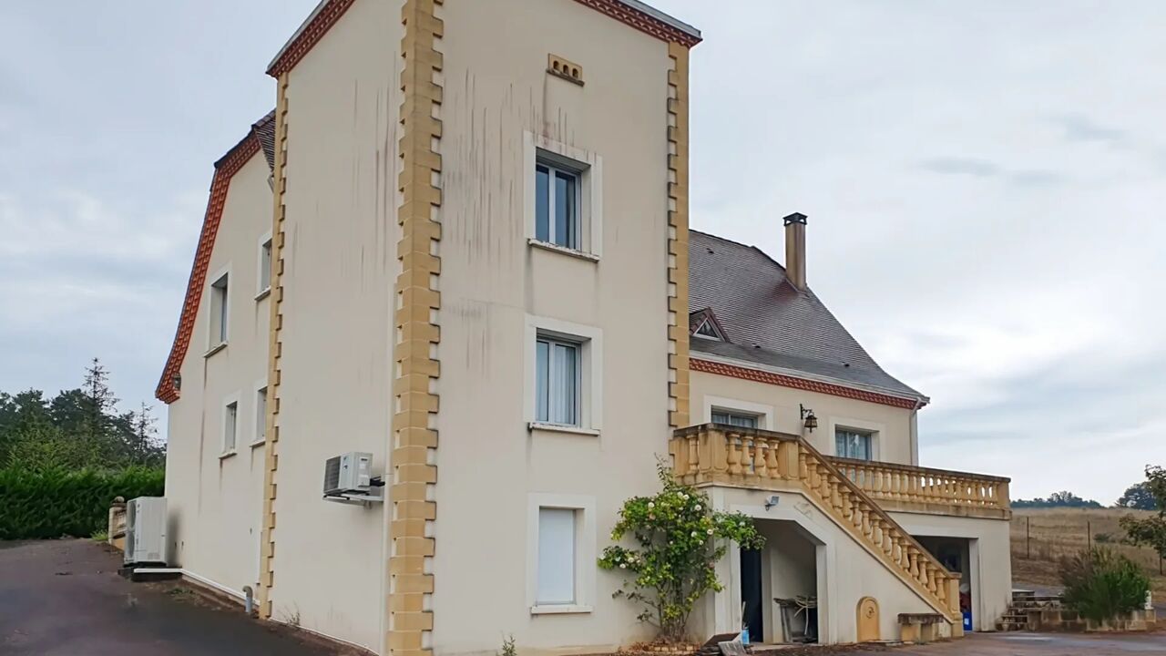 maison 7 pièces 250 m2 à vendre à Javerlhac-Et-la-Chapelle-Saint-Robert (24300)