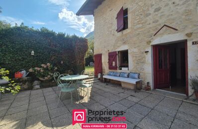 location maison 2 300 € CC /mois à proximité de Péron (01630)