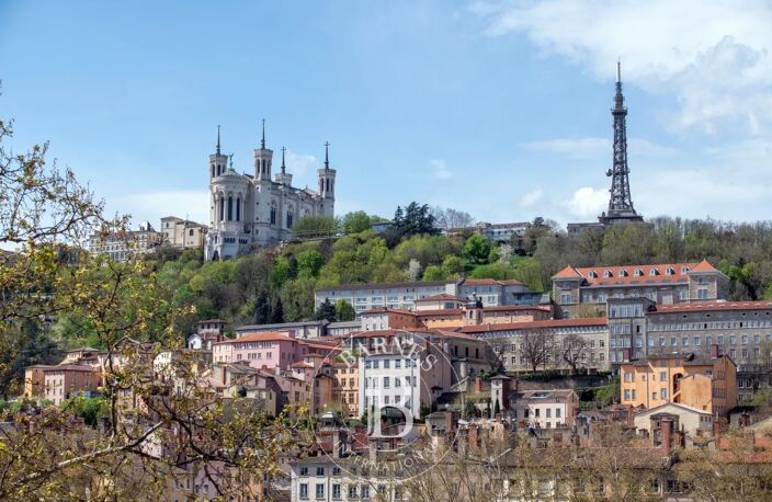 Lyon 1 - Quai de la Pêcherie - Appartement meublé de 109,41 m² -  Vue Fourvière - 2 Chambres — photo 2