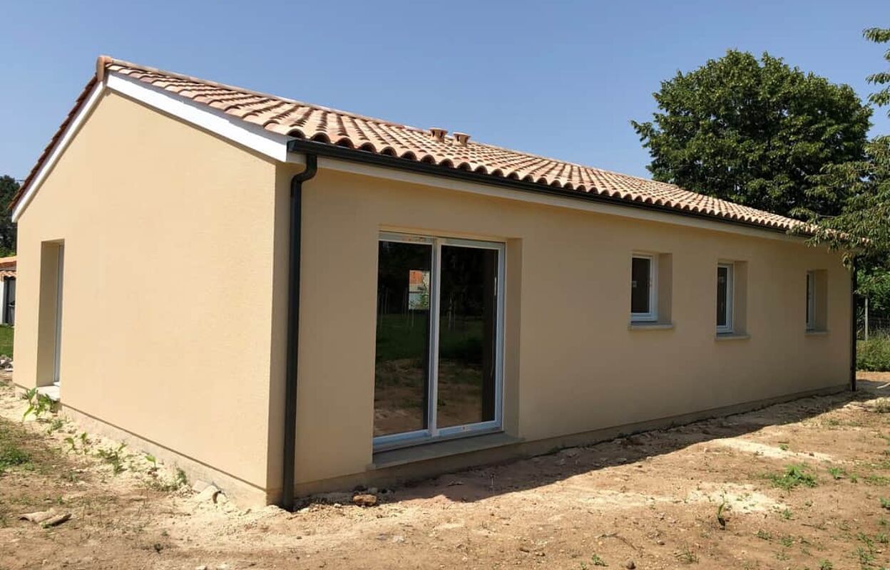 maison 4 pièces 90 m2 à louer à Limony (07340)