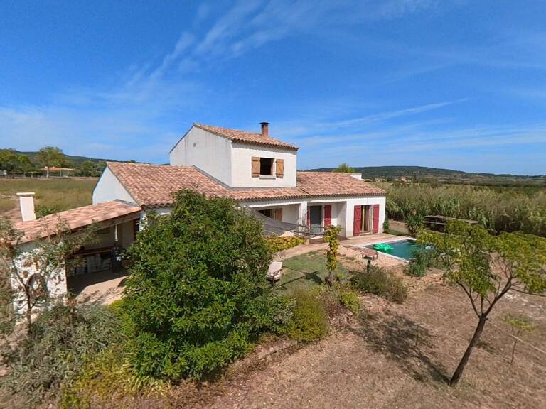 Villa moderne de 4 chambres avec vue panoramique à la périphérie de Neffies. — photo 1