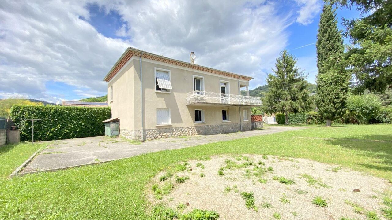 maison 6 pièces 181 m2 à vendre à Lalevade-d'Ardèche (07380)