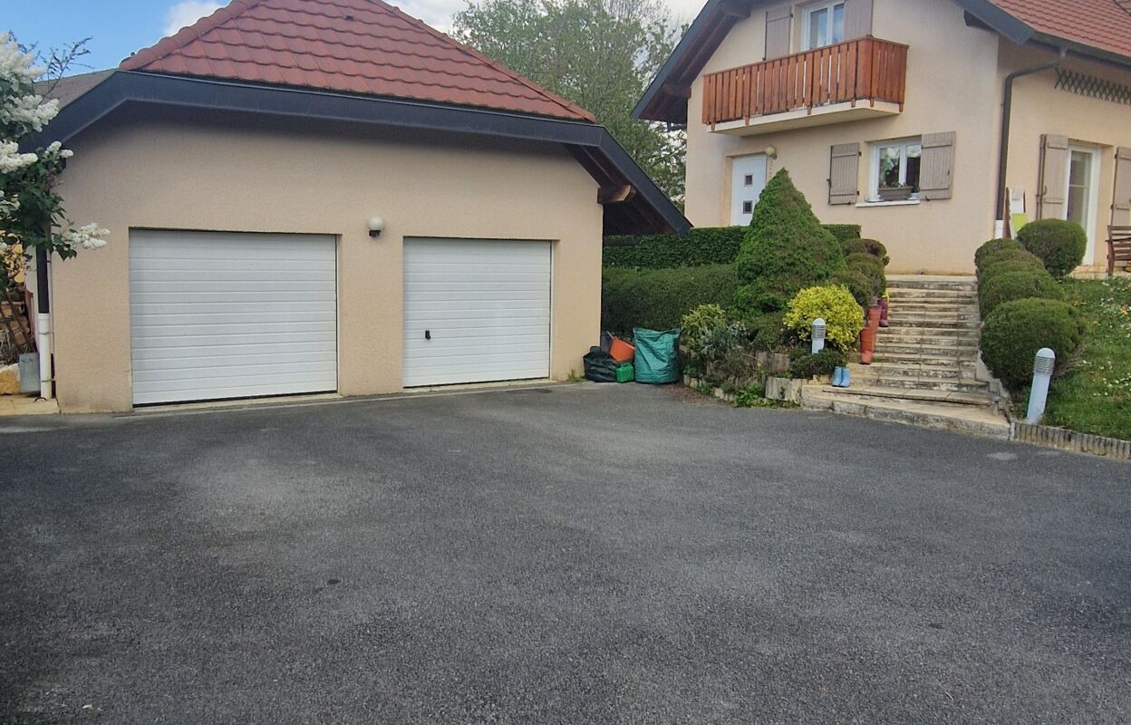 maison 7 pièces 250 m2 à vendre à Neydens (74160)