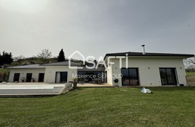 location maison 2 800 € CC /mois à proximité de Auvergne-Rhône-Alpes