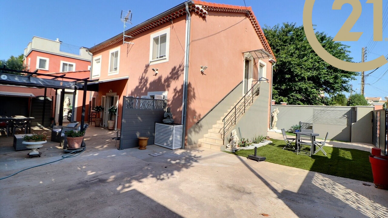 maison 6 pièces 118 m2 à vendre à Fréjus (83600)