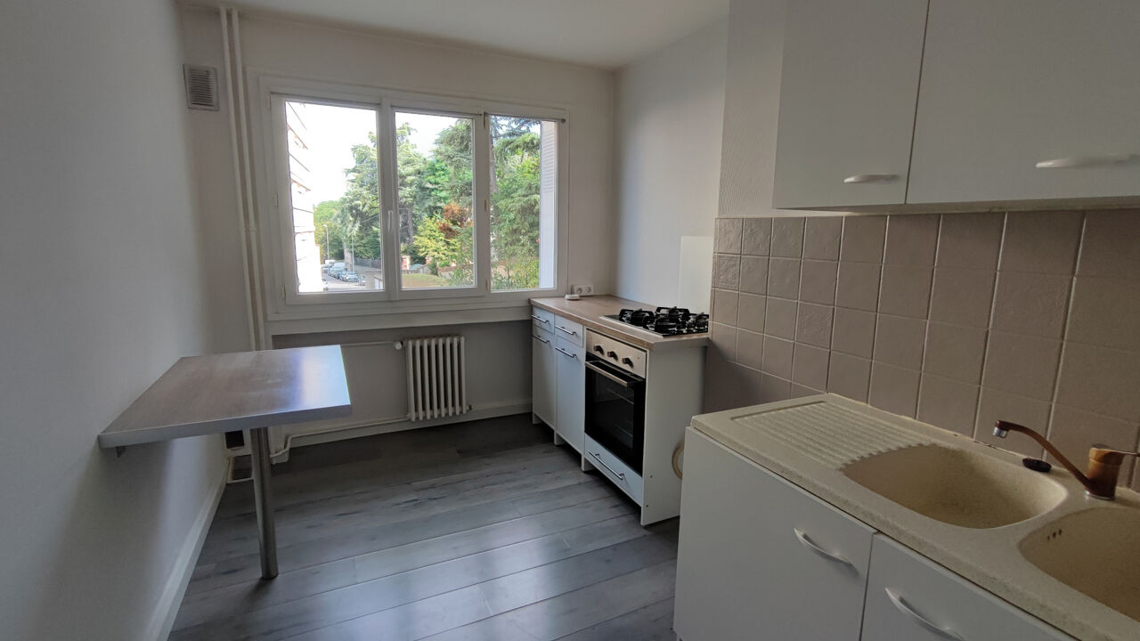 appartement 2 pièces 45 m2 à louer à Saint-Étienne (42000)