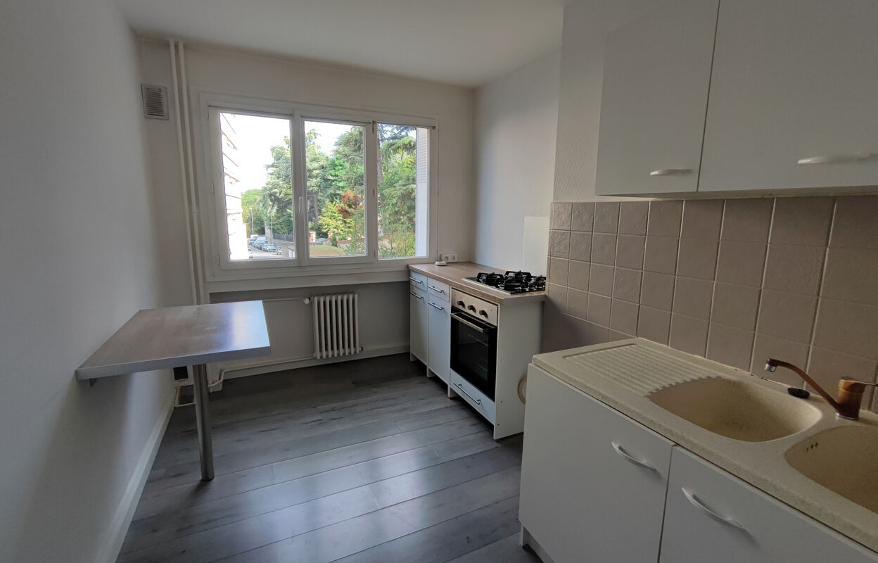 appartement 2 pièces 45 m2 à louer à Saint-Étienne (42000)