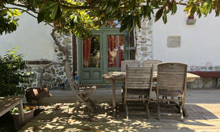 Maison 11 Pièces 325 m² à vendre à Armendarits (64640)