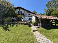Maison basque du 18ème siècle à vendre. — photo 2