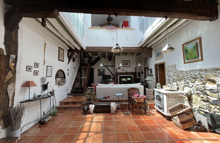 Maison basque du 18ème siècle à vendre. — photo 4