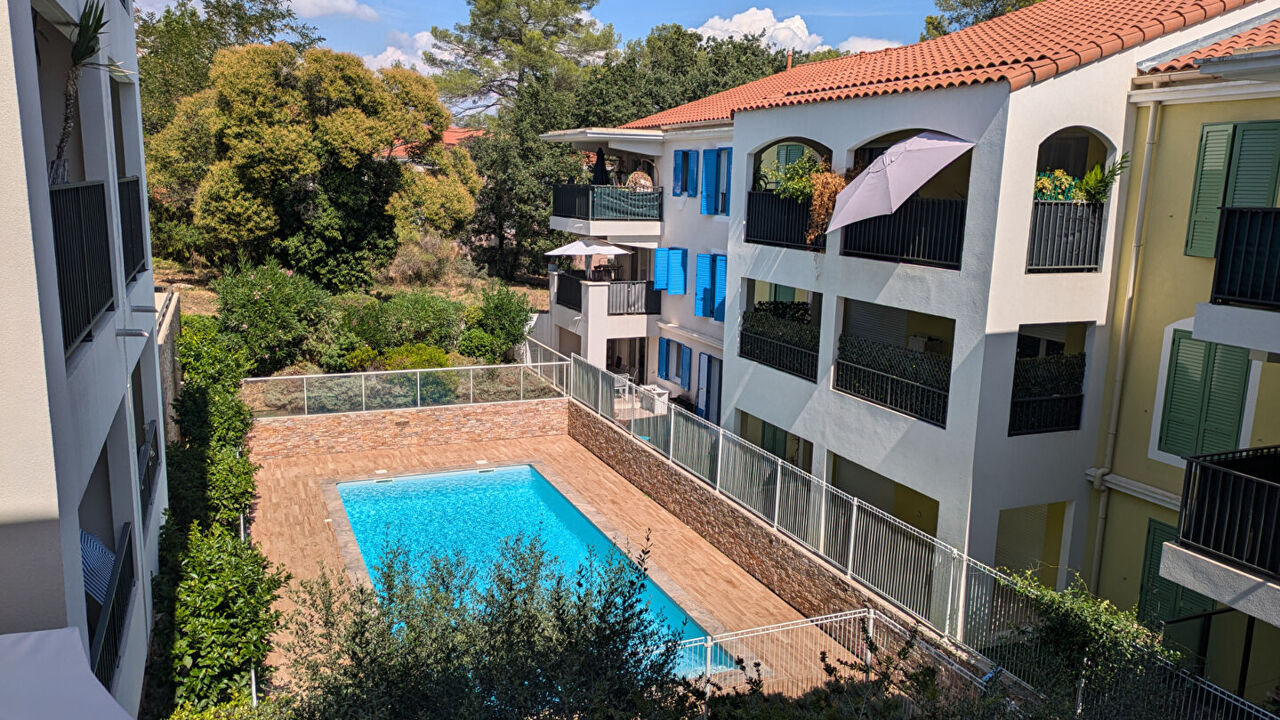 appartement 2 pièces 37 m2 à vendre à Roquefort-les-Pins (06330)