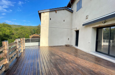 location appartement 970 € CC /mois à proximité de Saint-Martin-la-Plaine (42800)