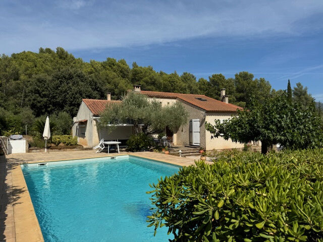 Villa / Maison 6 pièces  à vendre Toulon 83200