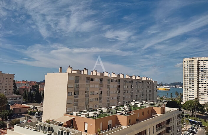 TOULON MOURILLON : Appartement 3 Pièces de 67 m² avec petite ... — photo 2