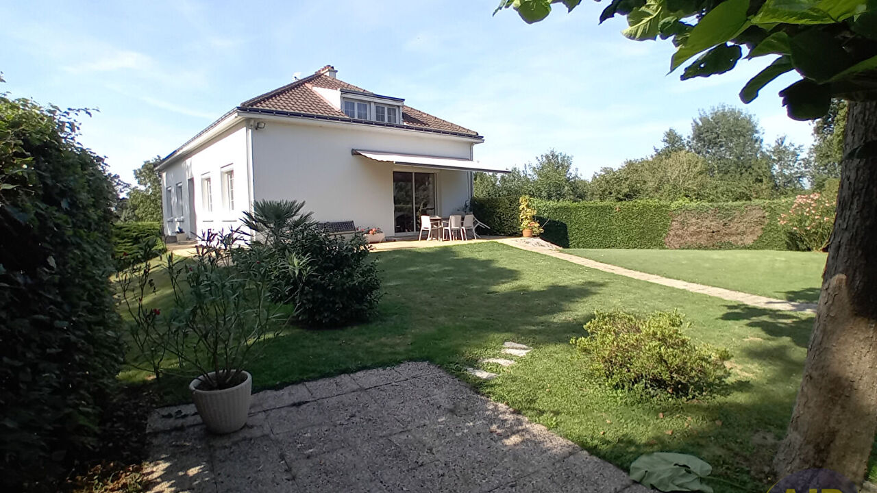 maison 6 pièces 100 m2 à vendre à Vieillevigne (44116)