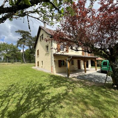 Maison 5 pièces 233200 €