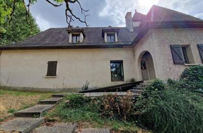 Maison en pierre de 6 pièces principales — photo du bien