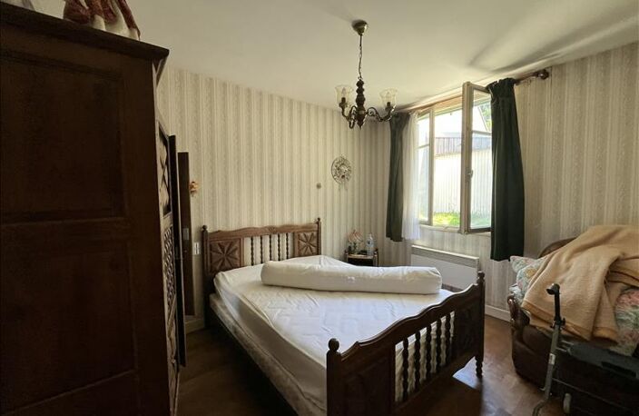 Maison de bourg de 6 pièces principales — photo 2