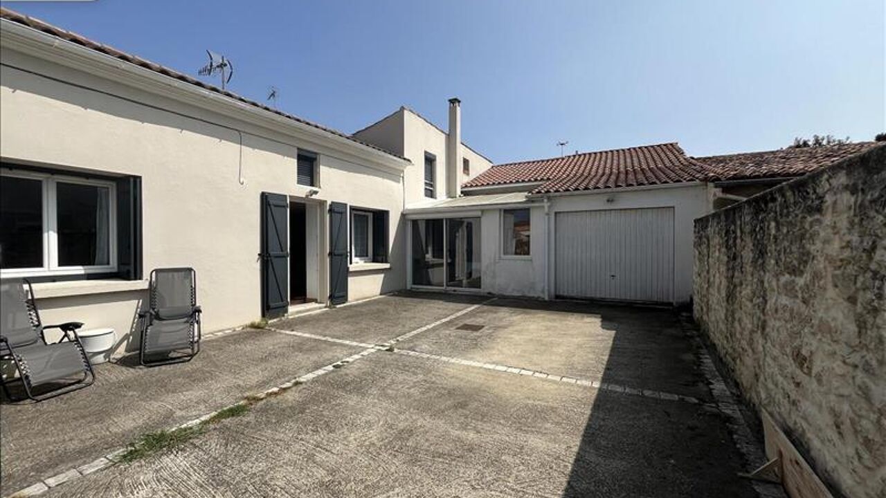 maison 5 pièces 86 m2 à vendre à Pont-l'Abbé-d'Arnoult (17250)