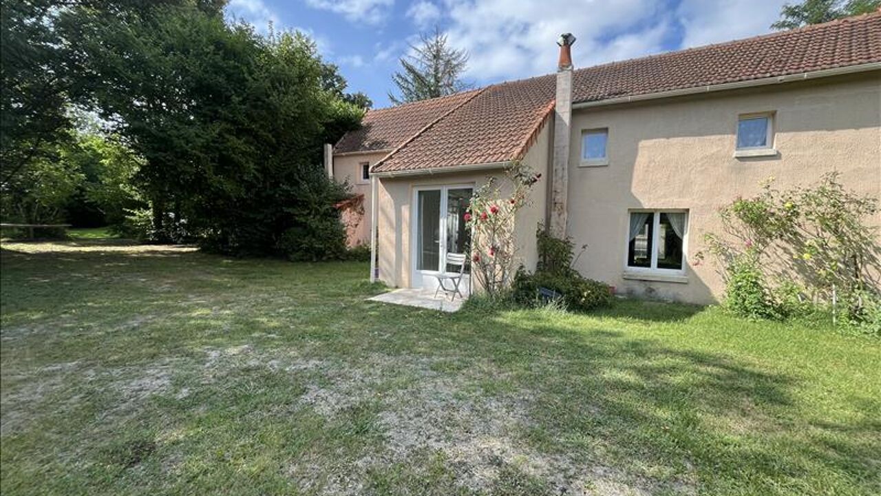 maison 10 pièces 480 m2 à vendre à Luçay-le-Mâle (36360)