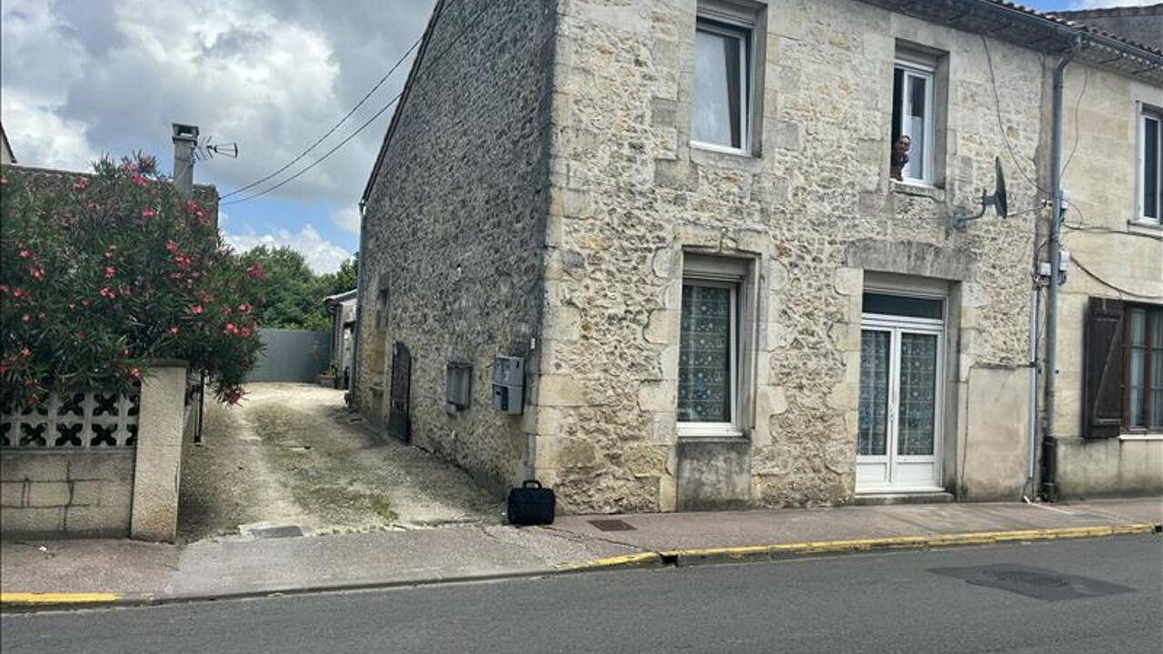 immeuble  pièces  m2 à vendre à Lesparre-Médoc (33340)