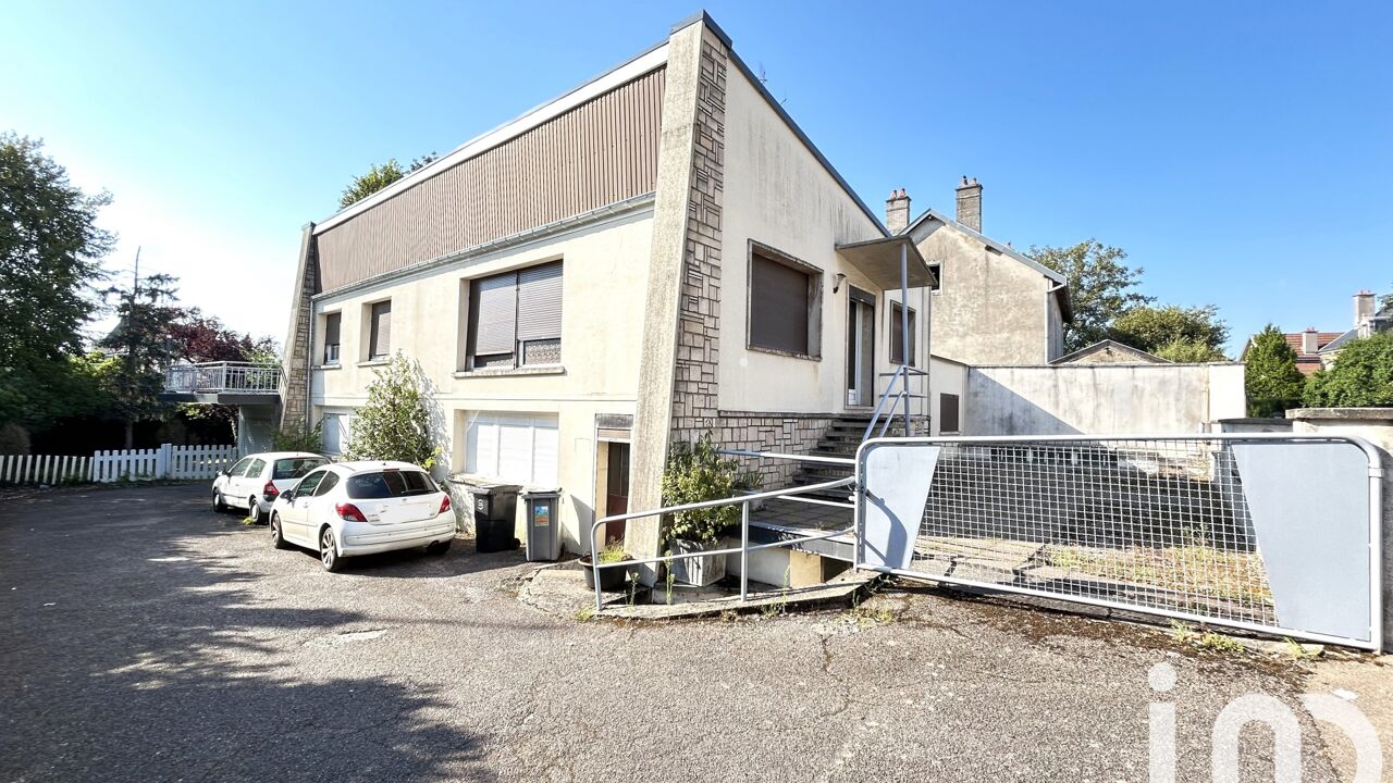 immeuble  pièces 228 m2 à vendre à Chaumont (52000)