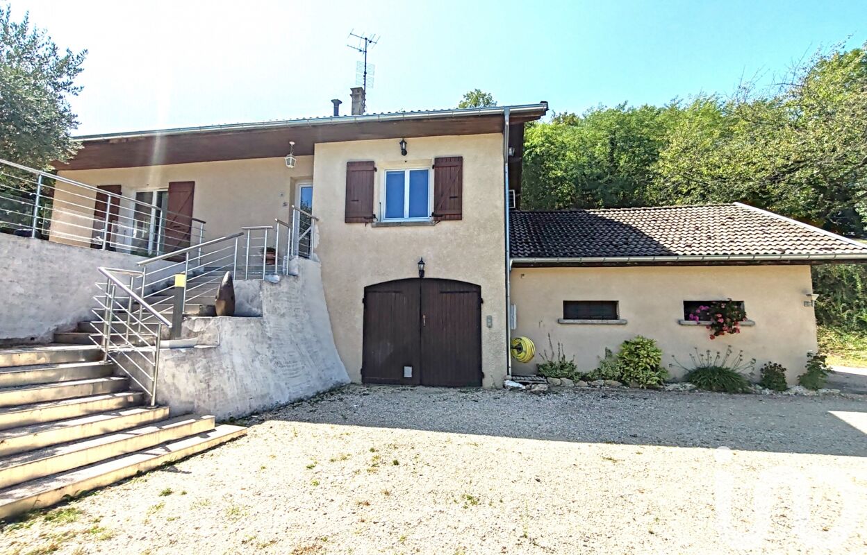 maison 7 pièces 146 m2 à vendre à Brens (01300)