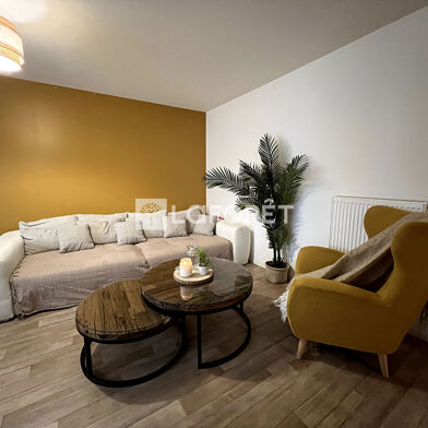 Appartement 3 pièces 235000 €