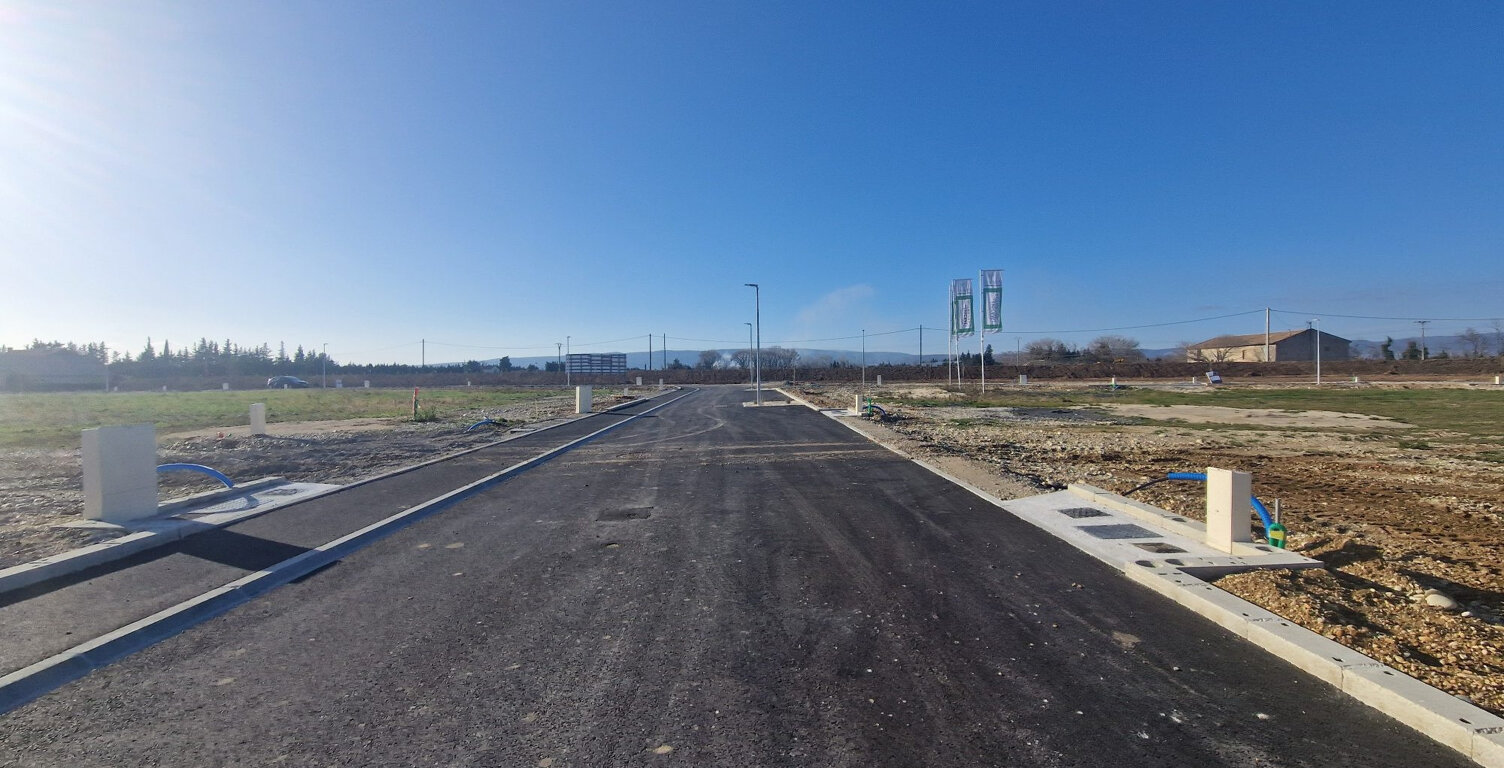 PARCELLE A BATIR DE 353 m² — photo 1