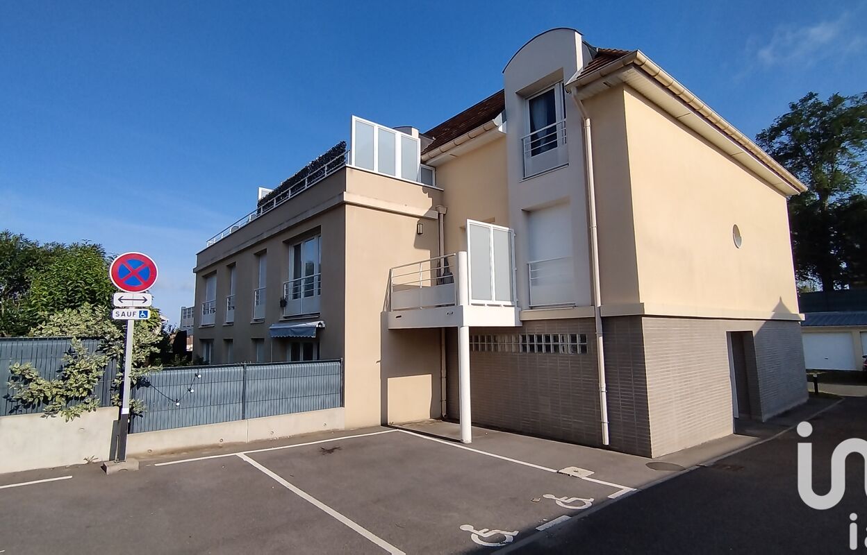 appartement 3 pièces 63 m2 à vendre à Mennecy (91540)