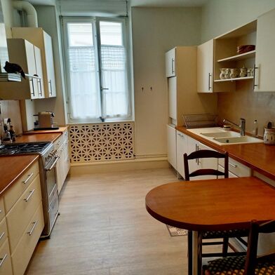 Appartement 4 pièces 145 m²