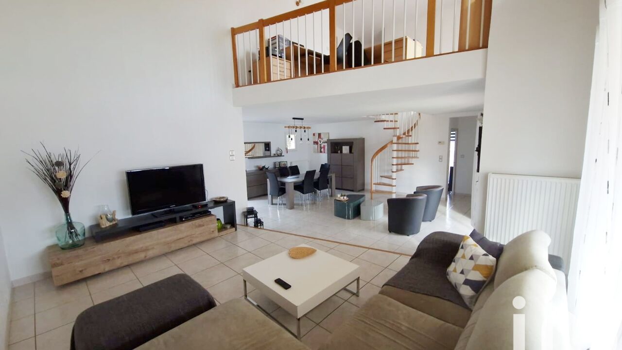 maison 6 pièces 160 m2 à vendre à Claira (66530)