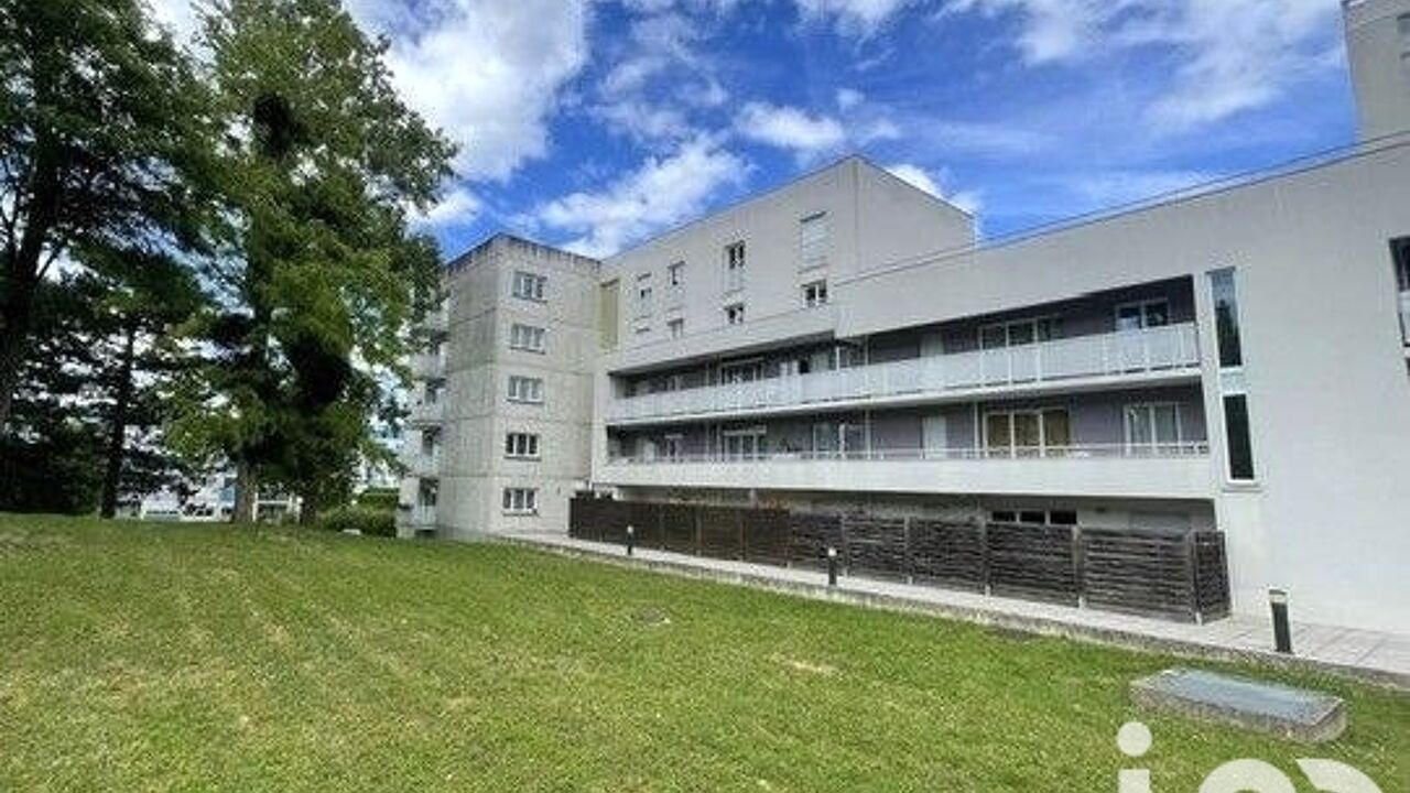 appartement 3 pièces 59 m2 à vendre à Sucy-en-Brie (94370)