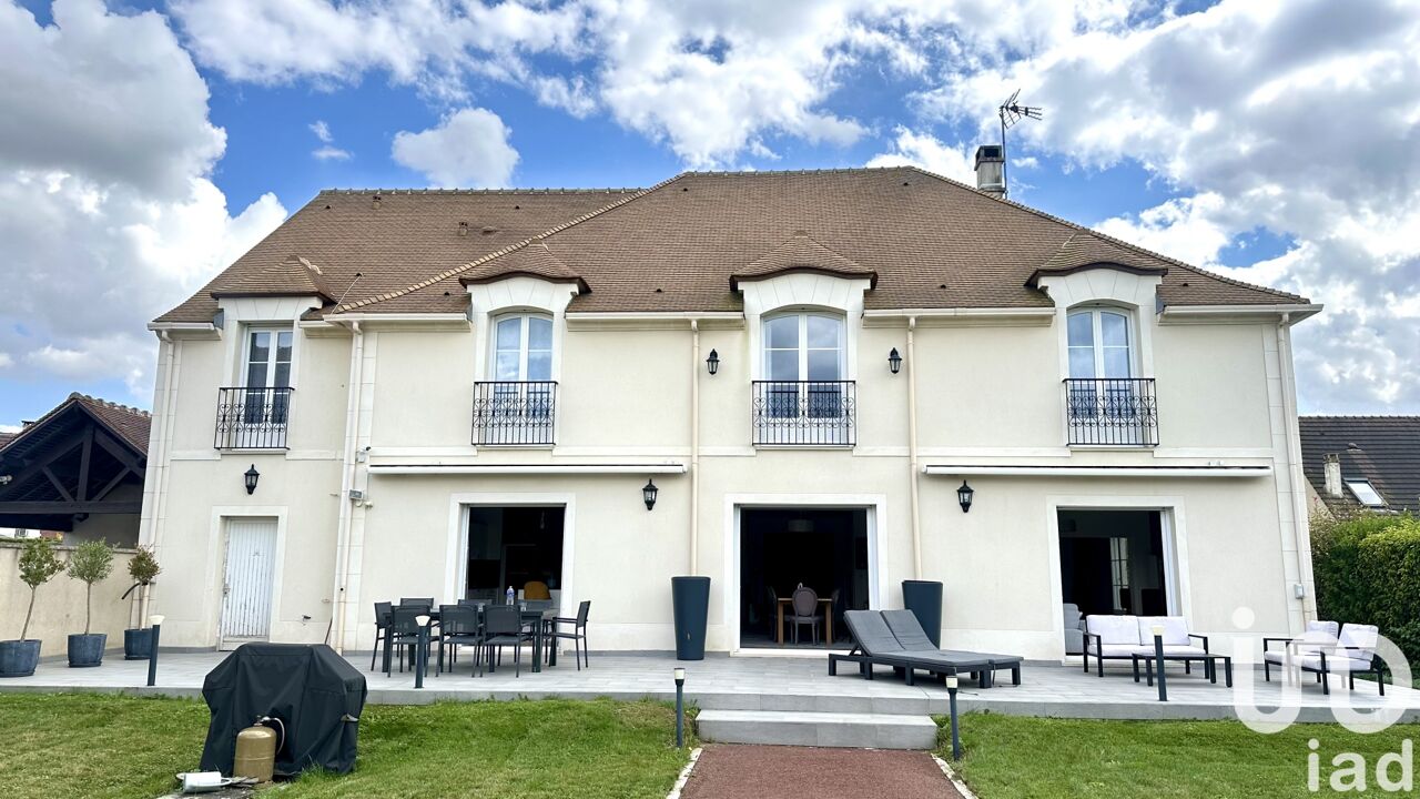 maison 9 pièces 304 m2 à vendre à Senlis (60300)