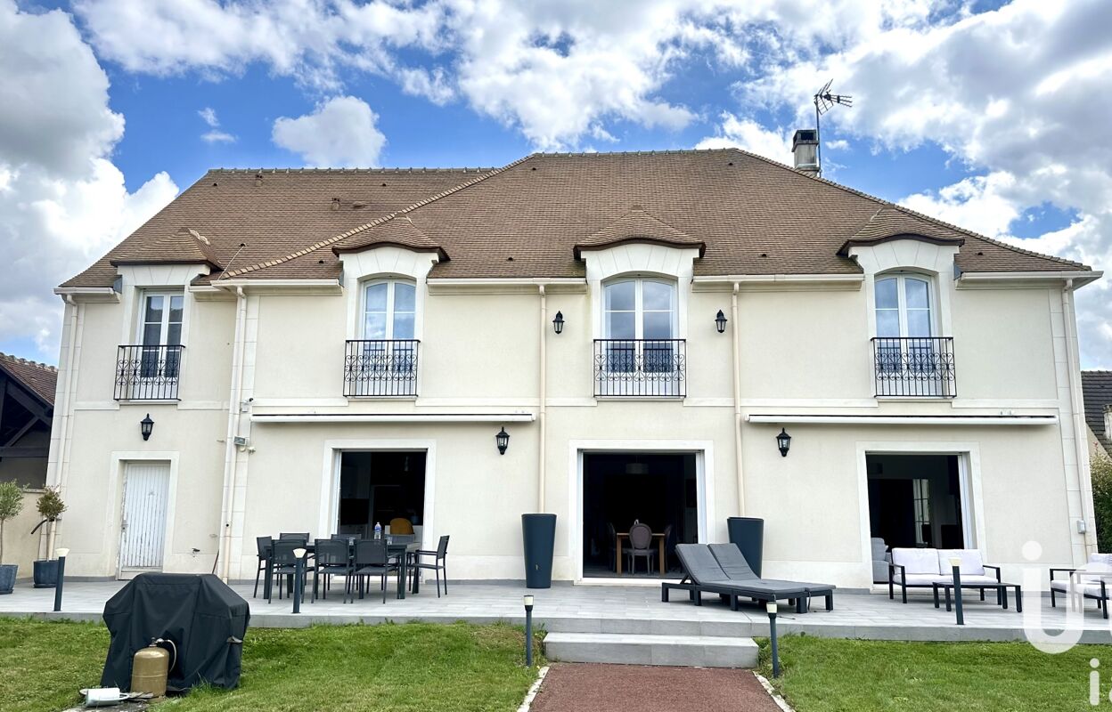 maison 9 pièces 304 m2 à vendre à Senlis (60300)